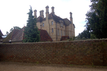 The Old Rectory seen from the churchyad August 2009